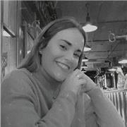 GRADUADA EN MARKETING Y MASTER EN WORDPRESS, DISEÑO GRAFICO Y MARKETING IMPARTE CLASES